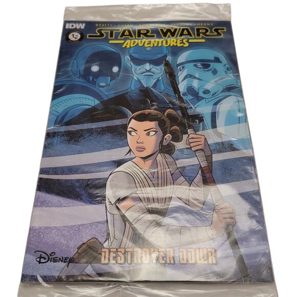 Loot Crate Comic Books Lot 6 Star Wars Trek Rocket Raccoon Batman Street Fighter - Picture 2 of 7